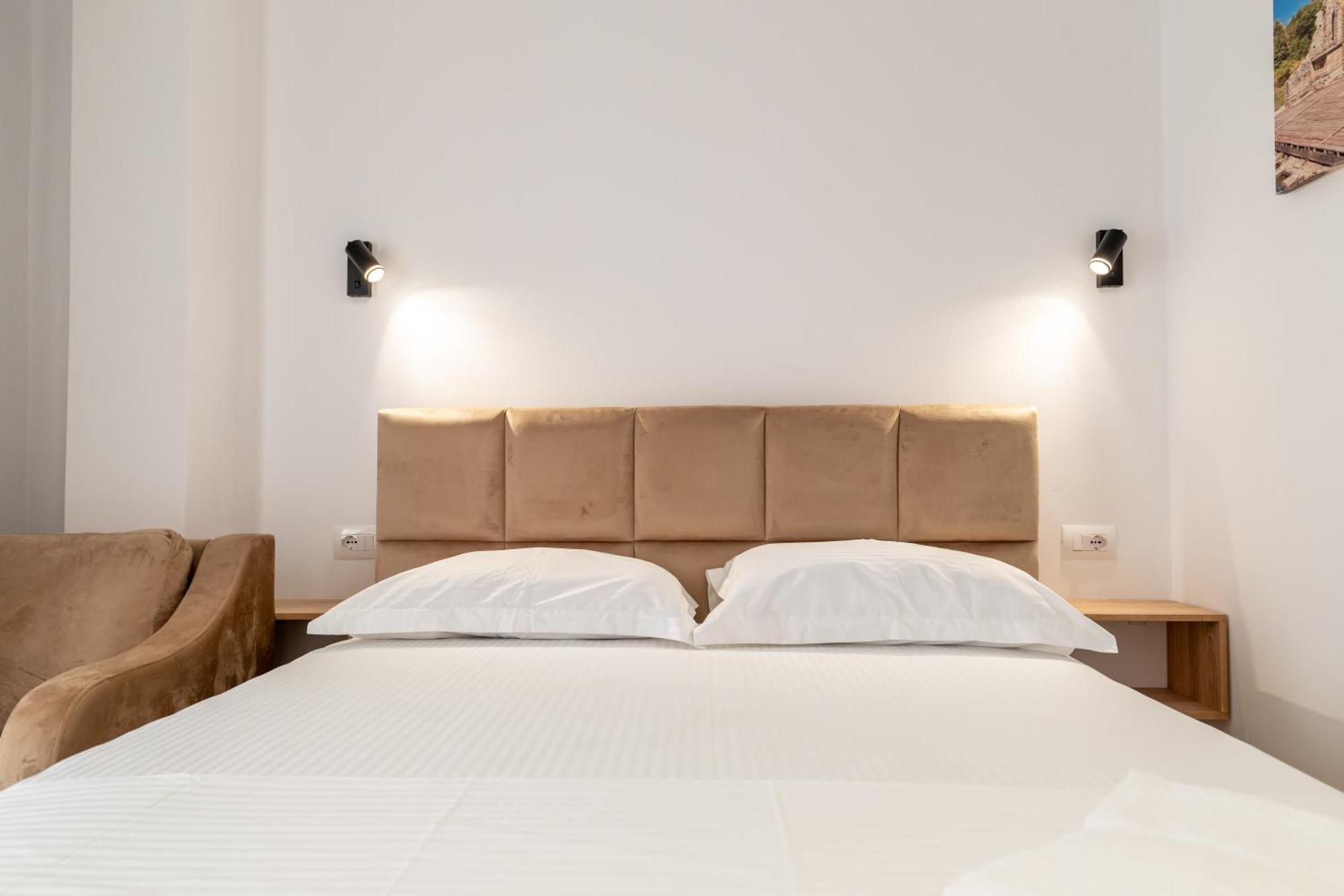 Hotel Perla 사밀 외부 사진